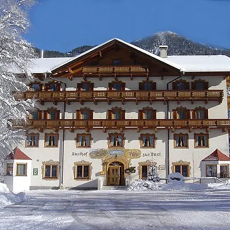 Zur Post فندق هينتيريس