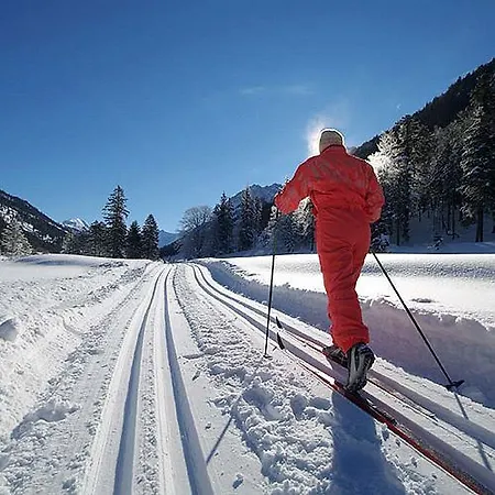 Zur Post 3* هينتيريس