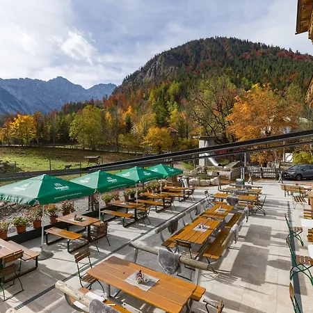 Zur Post Hotel 3*
