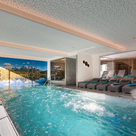Hotel Zur Post 3*